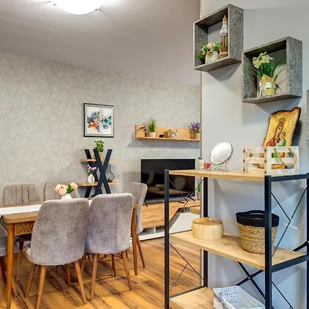 Luxury Flat In Grand By Flat Mаnager 팜포로보