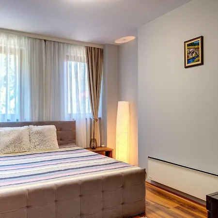 Апартамент Luxury Flat In Grand By Flat Mаnager *