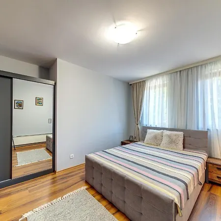 Luxury Flat In Grand By Flat Mаnager
