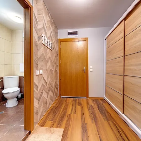 Апартамент Luxury Flat In Grand By Flat Mаnager