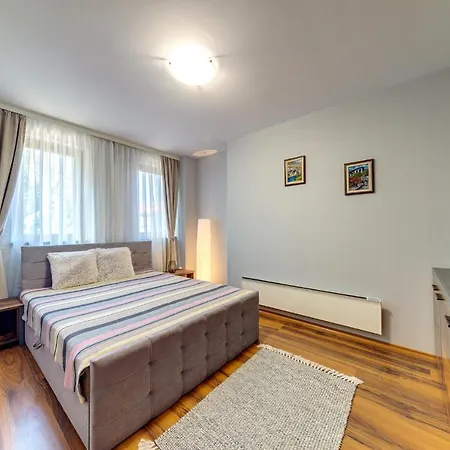 Luxury Flat In Grand By Flat Mаnager